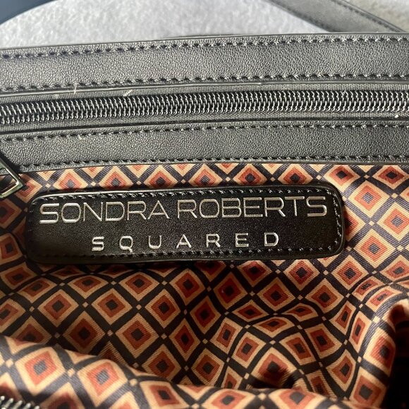 Sondra Roberts Squared Black Pebbled Faux Leather Tote Bag Shoulder Bag - Picture 3 of 8